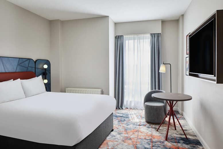 4* Leonardo Hotel Newcastle City Break: Superior Room Stay With Breakfast & Prosecco For Two