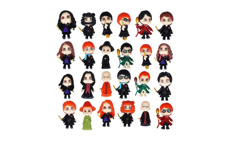 Magic World Wizards 24-Day Collectible Toy Advent Calendar - Harry Potter Edition For Kids & Fans