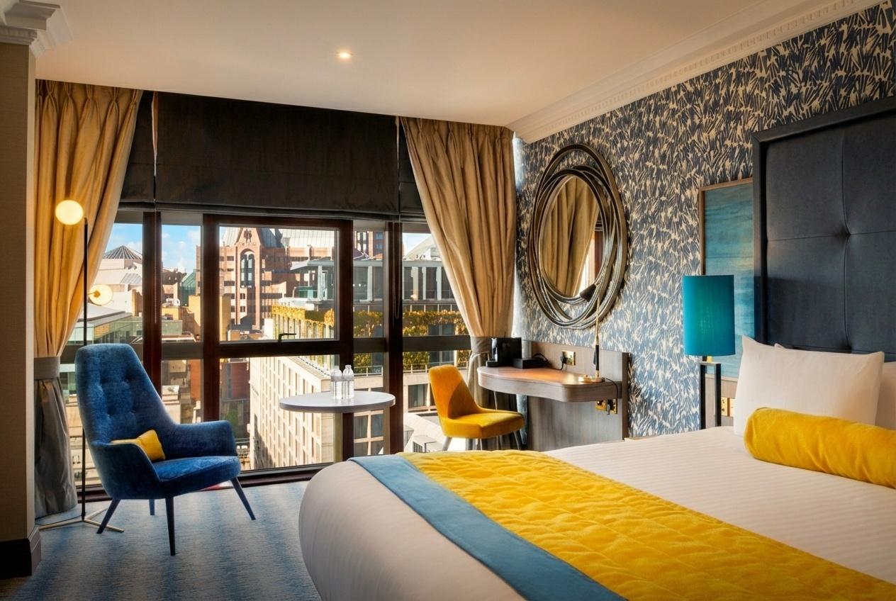 4* Leonardo Royal Hotel London City Break With Leisure Access & Room Upgrade For 2 - Central City Stay With Breakfast Option