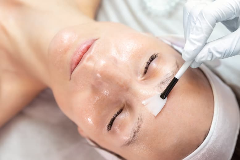 60-Minute Facial And Massage Pamper Package - Clinic With 12+ Years' Experience - Dun Laoghaire, Dublin