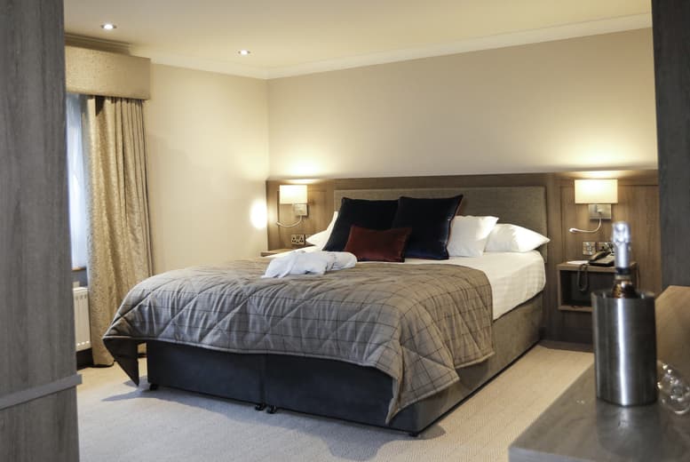 Price Drop! 4* Seagoe Hotel, County Armagh Stay For 2: Breakfast, Afternoon Tea & Prosecco