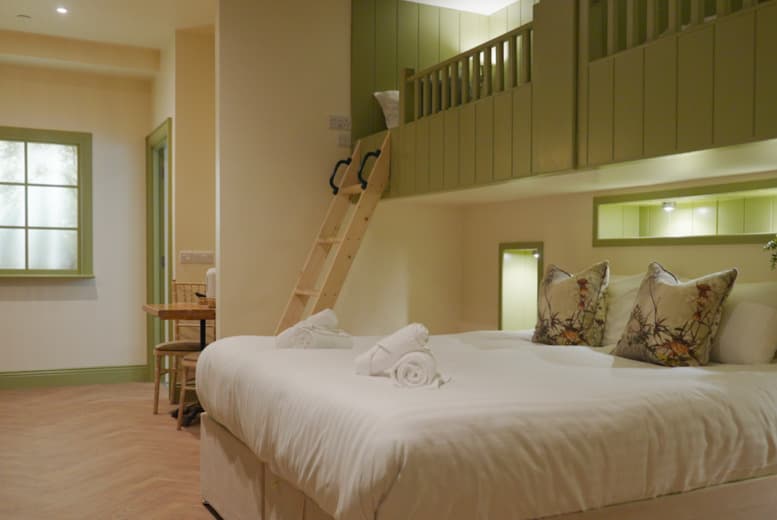 Maghera, Walsh'S Hotel Stay For Two: Breakfast, Prosseco & Dining Credit