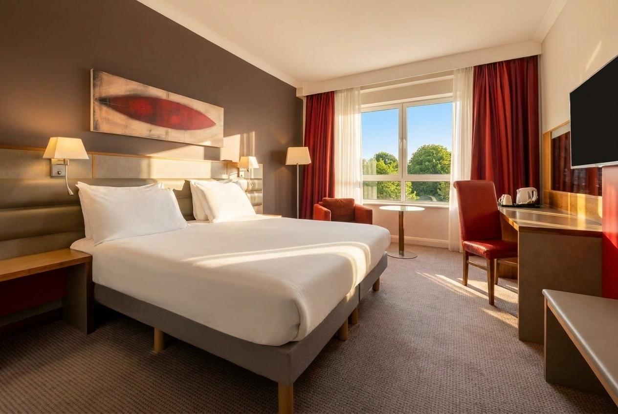 4* Radisson Blu Durham Stay For 2: Dinner, Spa Access, Breakfast & Late Checkout!