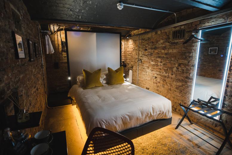 The Impossible Motel: Overnight York City Break For 2 - Prosecco & Chocolate, Late Checkout & Room Upgrades Available