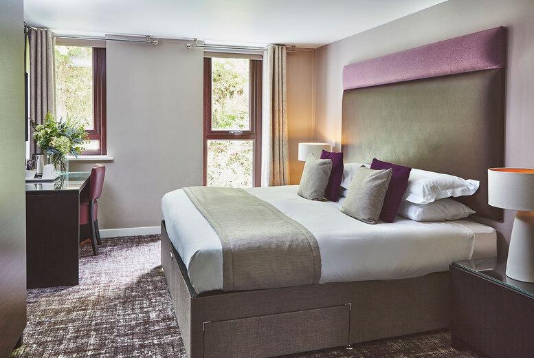 4* Oban Stay For 2 With Breakfast - The Ranald Hotel
