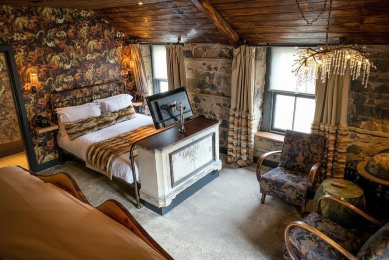 5* Northumberland Stay For 2 In Suite Or Shepherd'S Hut With Private Hot Tub, Breakfast & Optional Dining Upgrade