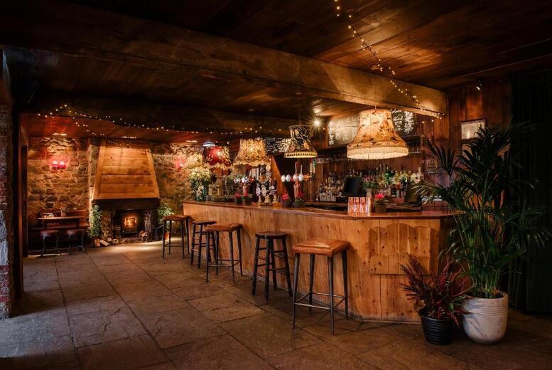 Northumberland Stay For 2 With Breakfast And Dining Upgrade At The Joiner'S Arms
