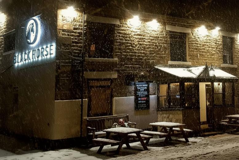 The Stables At The Black Horse, County Durham Stay For 2: Breakfast, Prosecco And Late Checkout