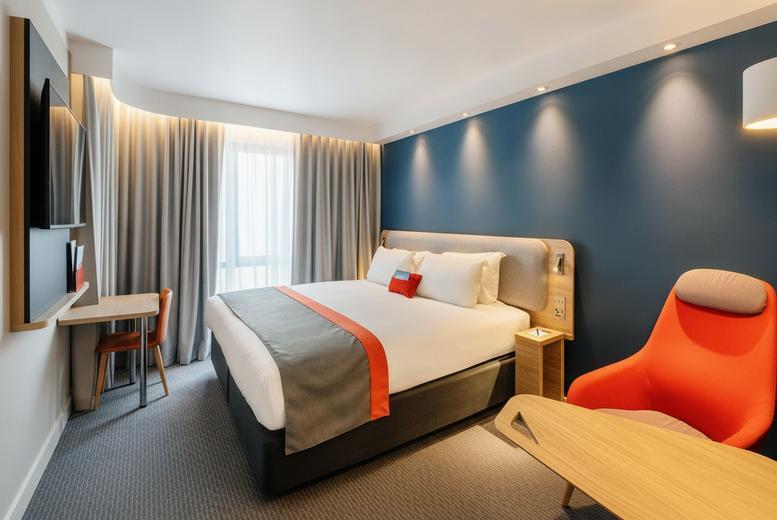 Holiday Inn Derry Stay For 2 - Breakfast, Prosecco Upgrade Option & Late Check Out! - Summer Availability