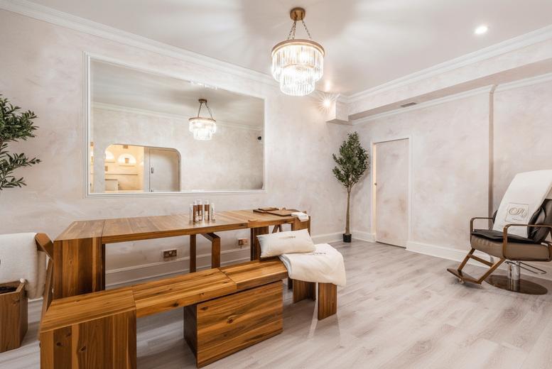 6-In-1 Korean Glass Skin Effect Facial - Sarah Artistry, London