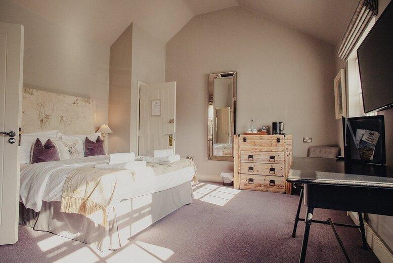 4* North Yorkshire Stay With Breakfast & Dinner At Plum & Partridge Hotel