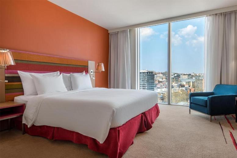 4* Bristol City Centre Christmas Market Break For 2 With Breakfast, Welcome Drink & Late Checkout