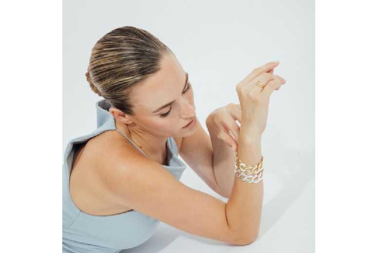 Luxenter Jedrac 18K Gold-Plated Adjustable Ring With White Zirconia - Elegant Statement Jewellery