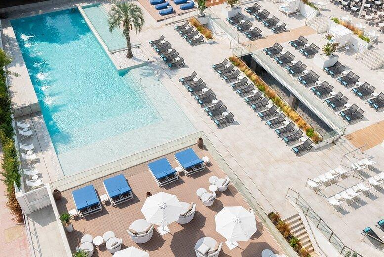 4* Costa Brava Beach Spain Holiday With Full Board Stay & Return Flights