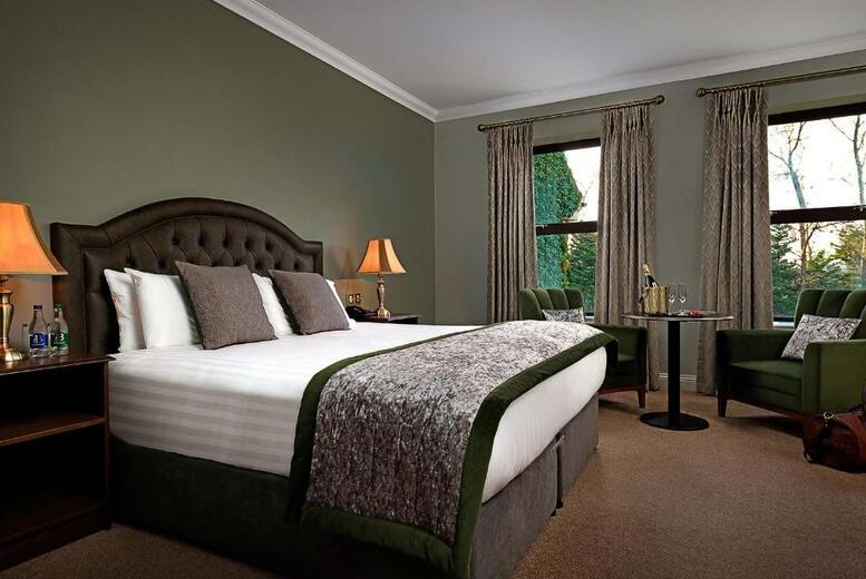 4* Oranmore Lodge Hotel Stay With Breakfast, Late Checkout, Leisure Access And Welcome Glass Of Prosecco